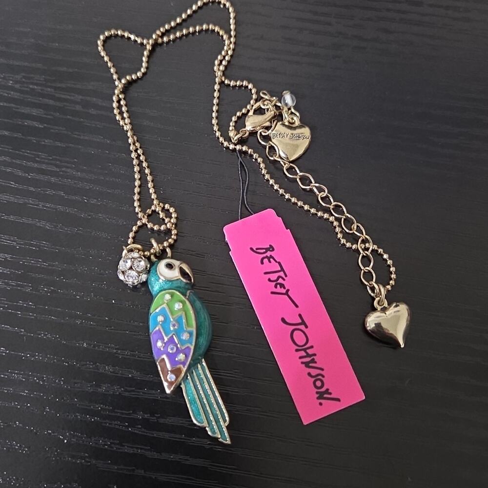NWT Betsey Johnson Enamel Parrot Charm Necklace Heart Crystal Accent Designer